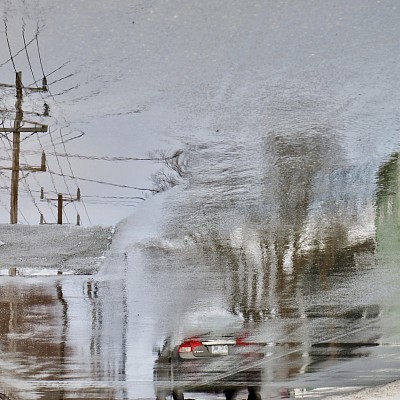 Wet pavement drive